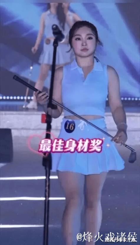 昔日尴尬19岁,如今评委盛赞:你或是冠军! 昔日尴尬19岁,如今评委盛赞:你或是冠军!